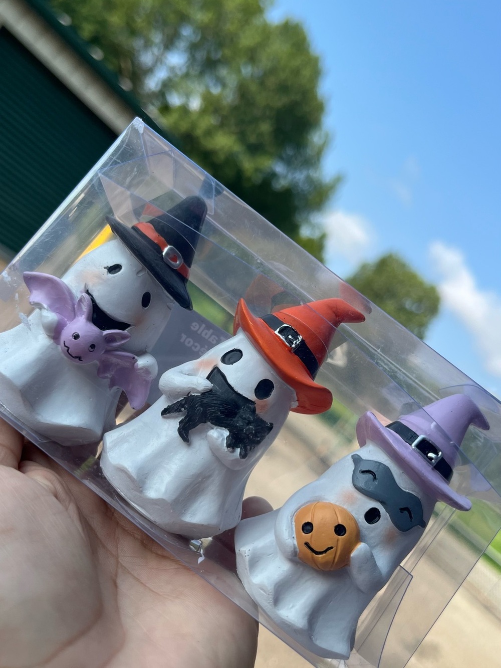 Halloween Ghost Figurine Set with Colorful Witch Hats - White, Orange, Purple
